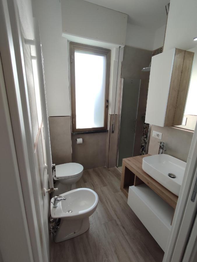 House Garden, 300m Dal Mare, Wifi, Bici, Giardino Privato, Clima Marina di Massa
